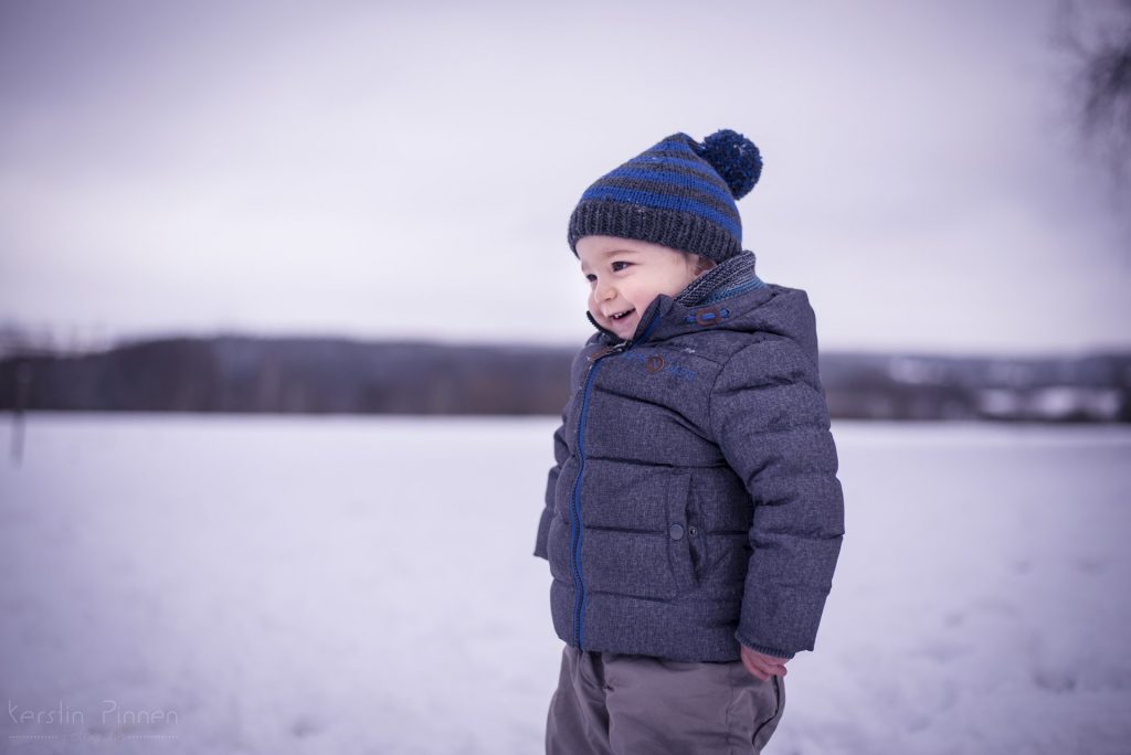 Kinderfoto schwarz-weiß